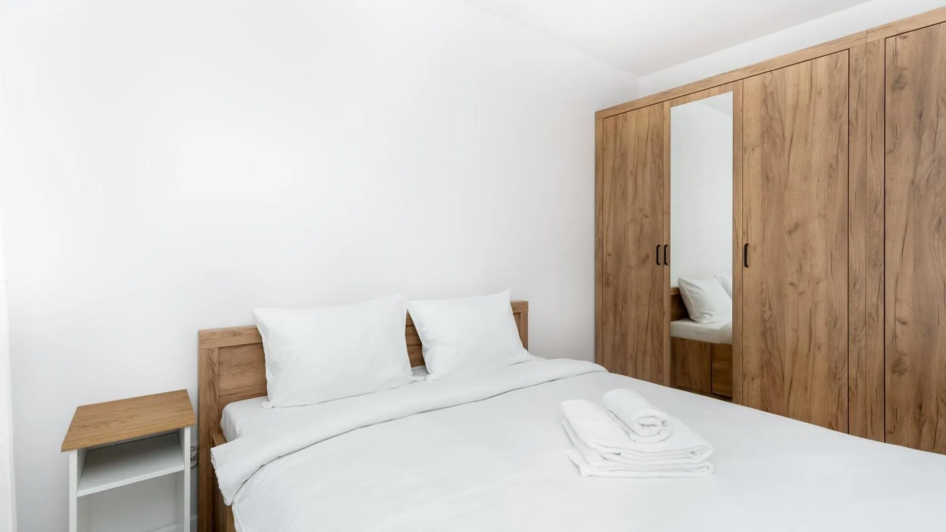 Czerwone Maki Apartment With Garden Krakow Poland